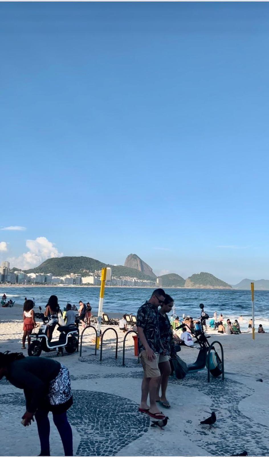 Alugo Espacoso Com Banheiro Privado Em Em Copanema Rio de Janeiro